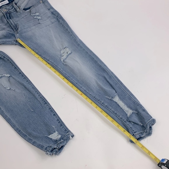 KanCan Distressed Skinny crop ankle jeans Size 9/28 Stretch Light wash denim - Picture 10 of 12